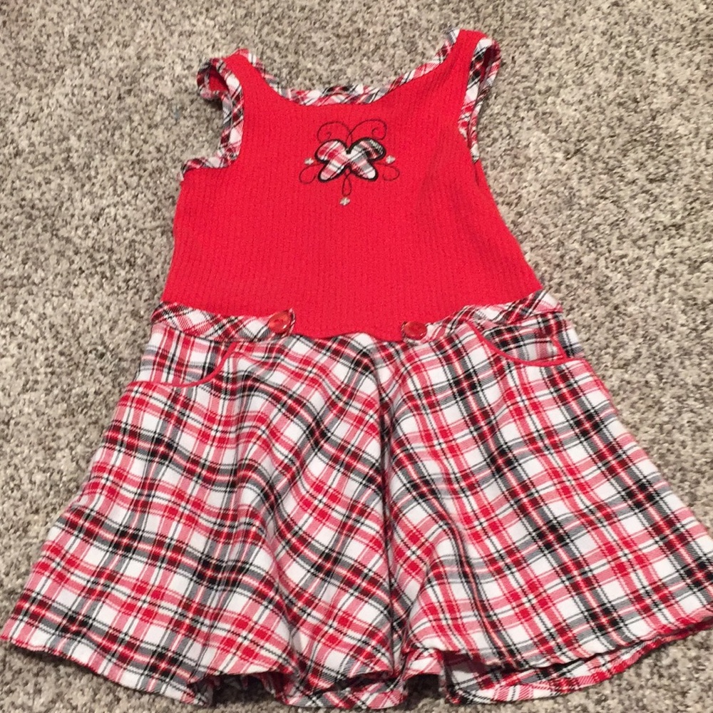 Girls plaid sleeveless dress.